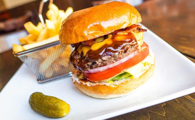 ハンバーガーショップ TRAILER BURGER 99 TOP - YAGICOMPANY 99